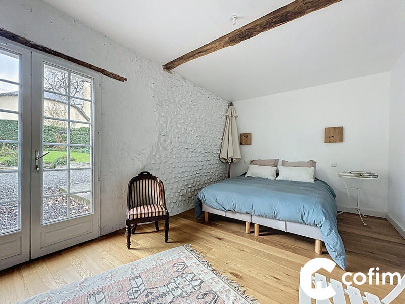 Maison - 90 m² - 4 pièces