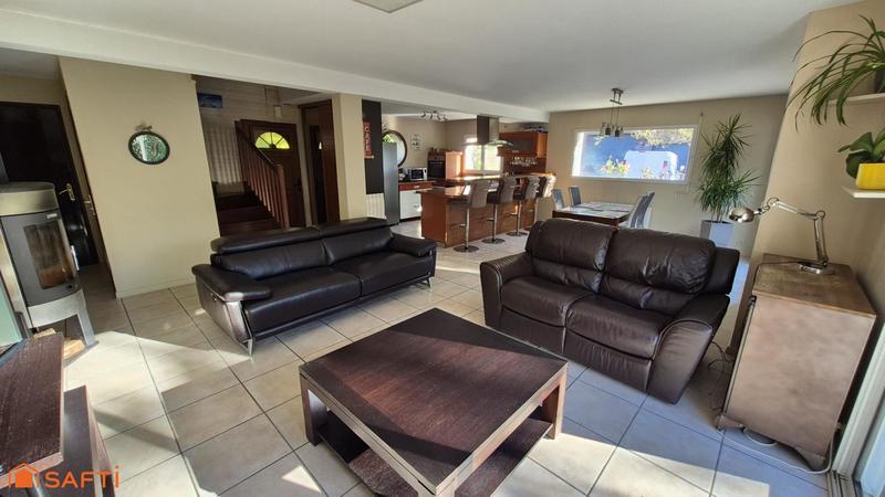 Maison - 109 m² - 5 pièces