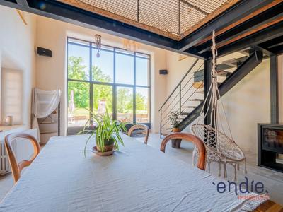 Maison - 450 m² - 16 pièces