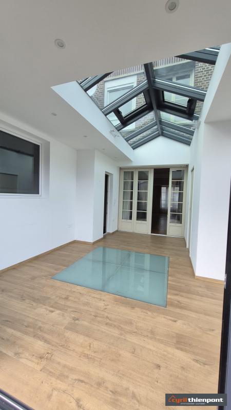 Maison - 300 m² - 13 pièces