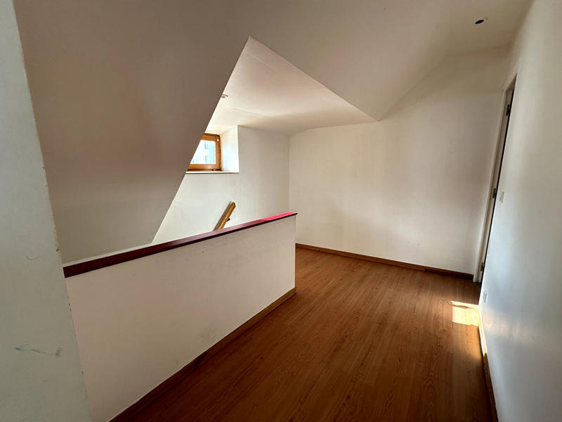 Appartement - 92 m² - 4 pièces