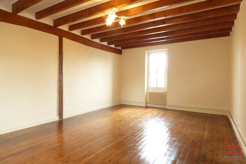 Maison - 239 m² - 5 pièces