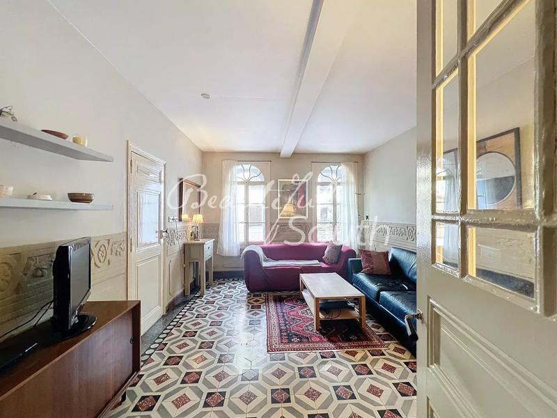 Maison chambre d'hôtes - 212 m² - 8 pièces