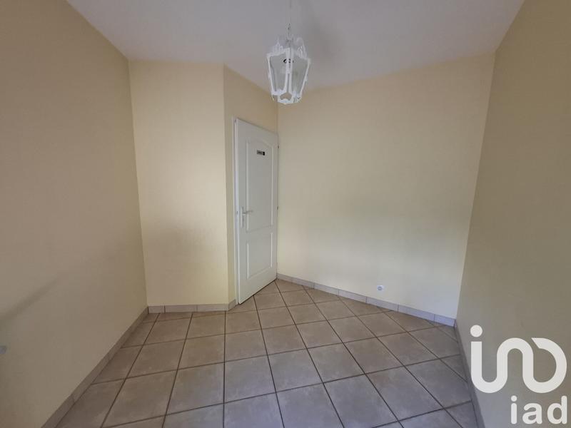 Maison - 219 m² - 9 pièces