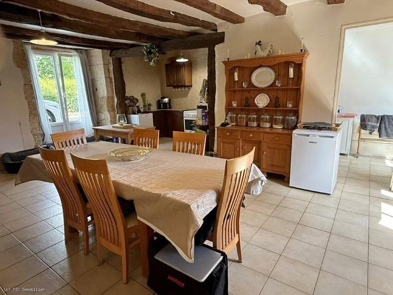 Propriété - 134 m² - 10 pièces
