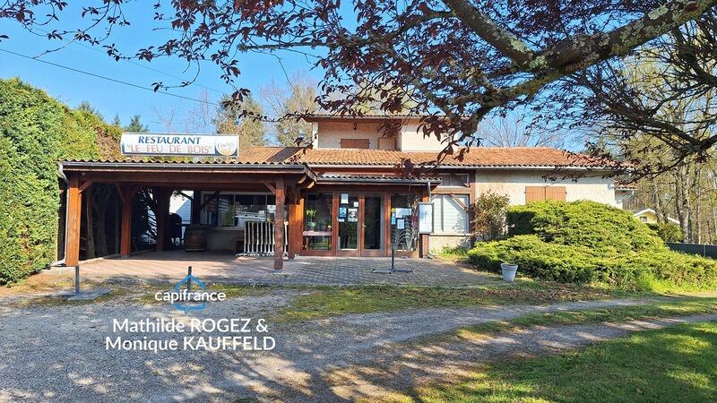 Maison - 330 m² - 6 pièces