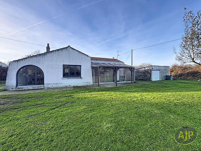 Maison - 95 m² - 5 pièces