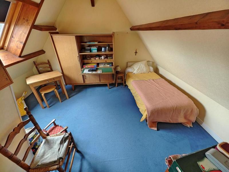 Maison - 175 m² - 12 pièces