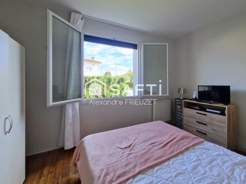 Maison - 85 m² - 5 pièces