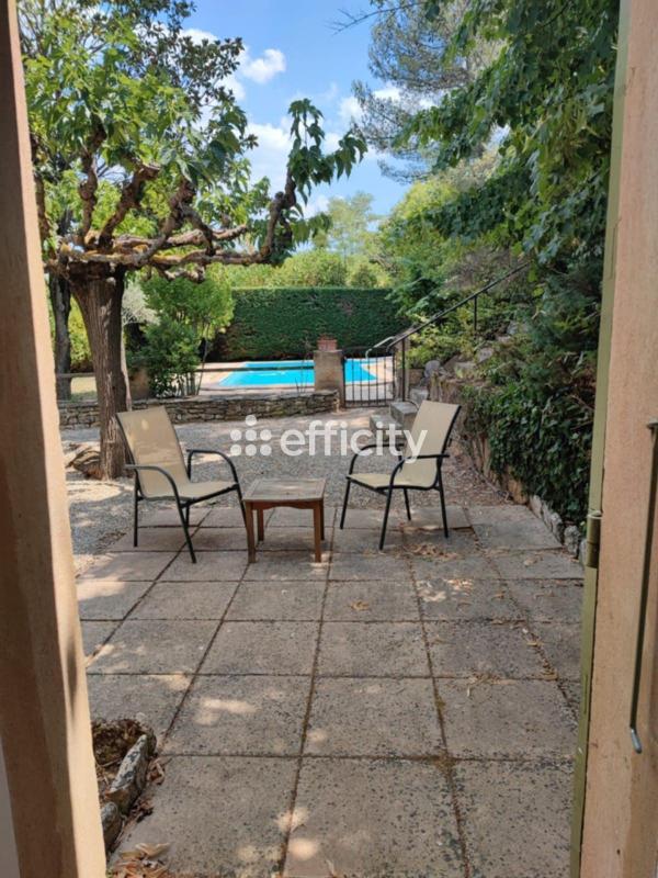 Villa - 175 m² - 8 pièces