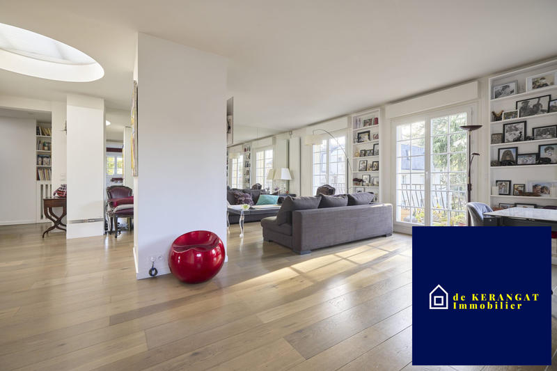 Appartement - 131 m² - 6 pièces