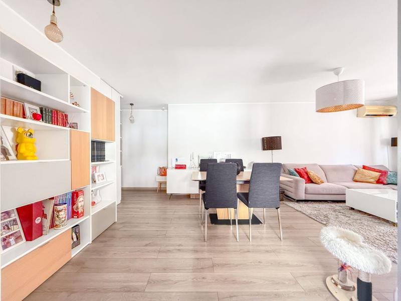 Appartement - 76 m² - 4 pièces