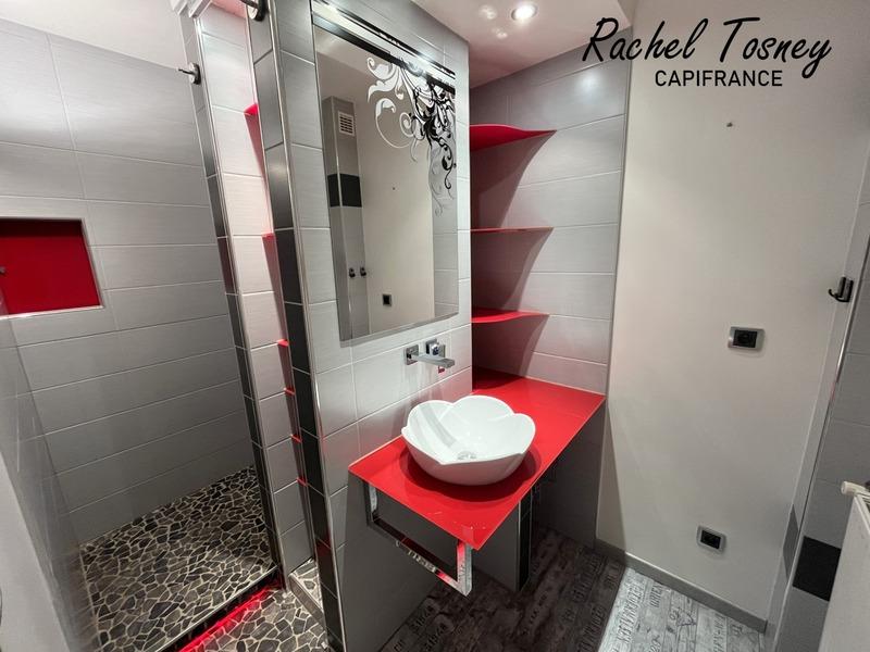 Appartement - 86 m² - 4 pièces