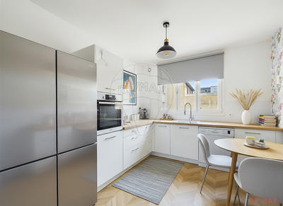 Appartement - 87 m² - 3 pièces