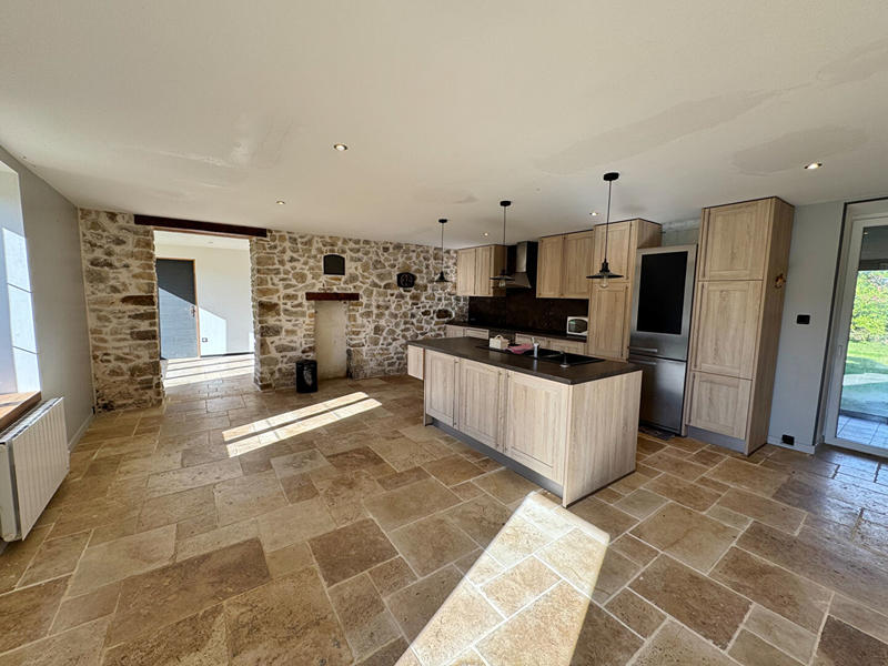 Maison - 158 m² - 7 pièces