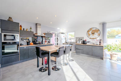 Villa - 149 m² - 5 pièces