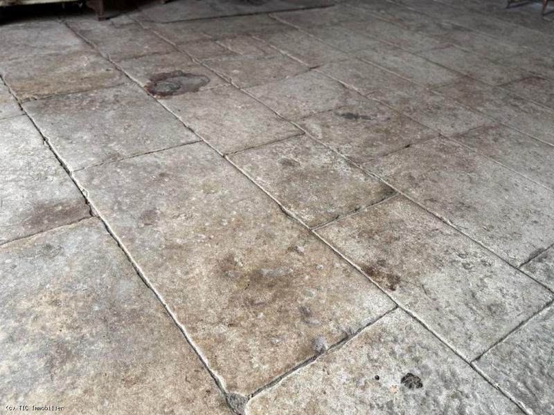 Maison - 253 m² - 8 pièces