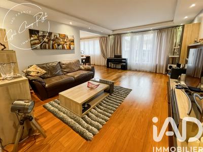 Appartement - 104 m² - 5 pièces