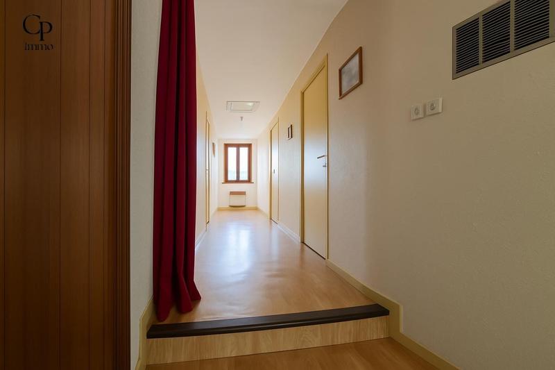 Maison traditionnelle - 170 m² - 6 pièces