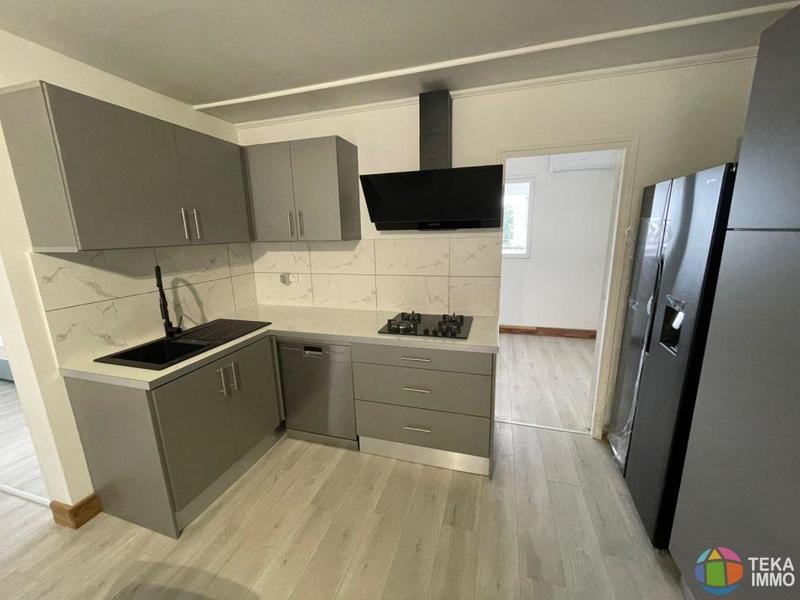 Appartement - 82 m² - 4 pièces