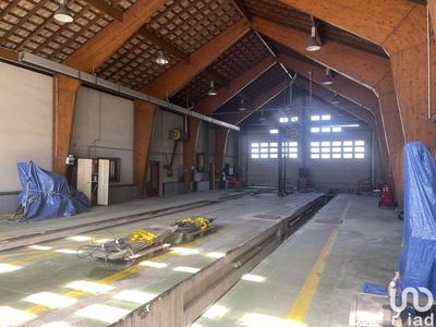 Local commercial - 680 m²