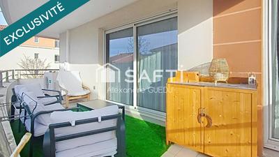 Appartement - 98 m² - 4 pièces