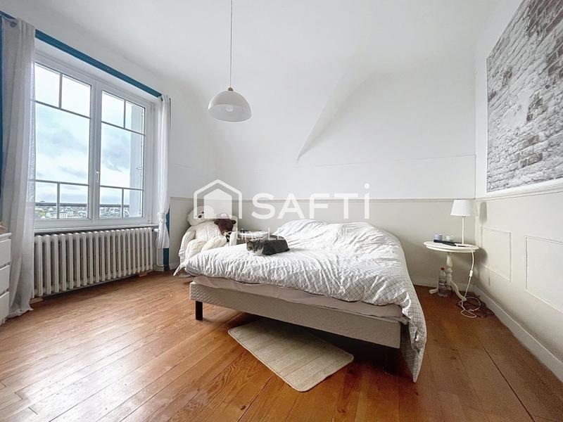 Maison - 115 m² - 6 pièces