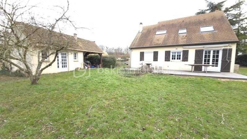 Maison - 135 m² - 4 pièces