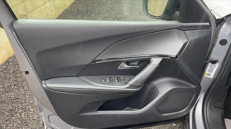 Peugeot 2008 1.5 BlueHDi 130 Eat8 Gt - Première main Automatique