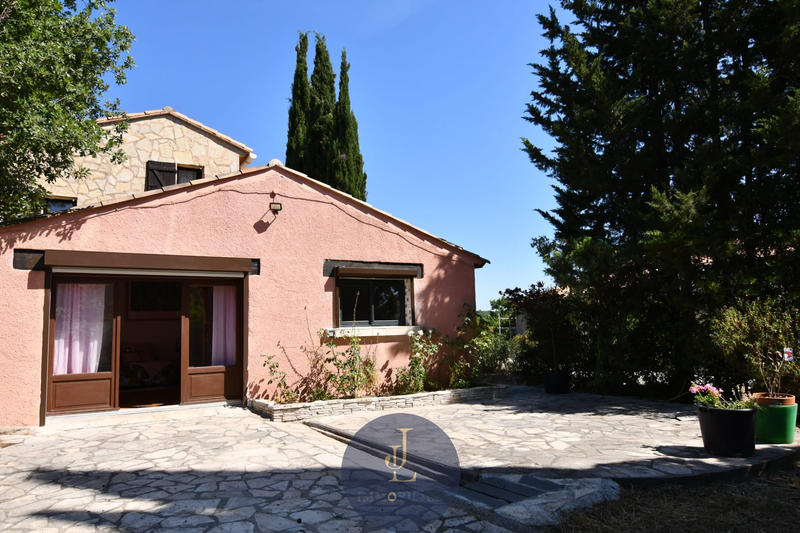 Maison - 133 m² - 5 pièces