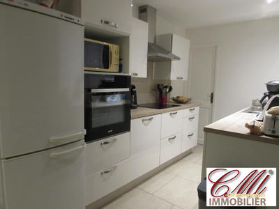 Maison traditionnelle - 140 m² - 6 pièces