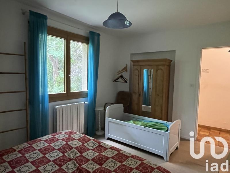 Maison - 280 m² - 9 pièces