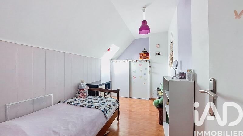 Maison - 105 m² - 5 pièces