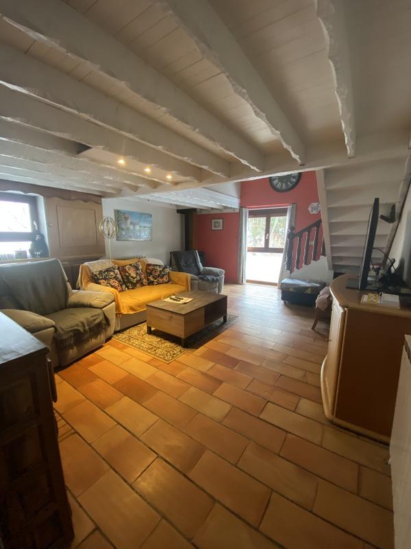 Maison - 180 m² - 8 pièces