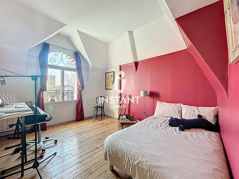 Maison - 190 m² - 8 pièces