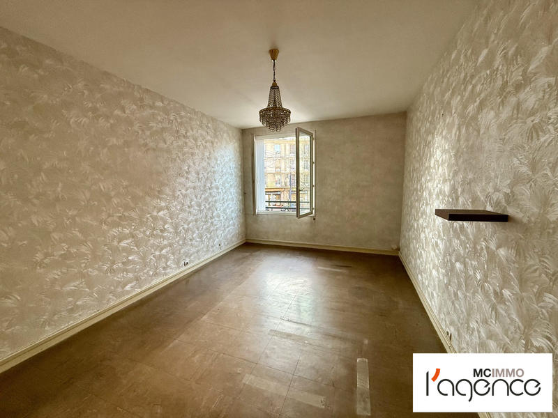 Appartement - 96 m² - 3 pièces