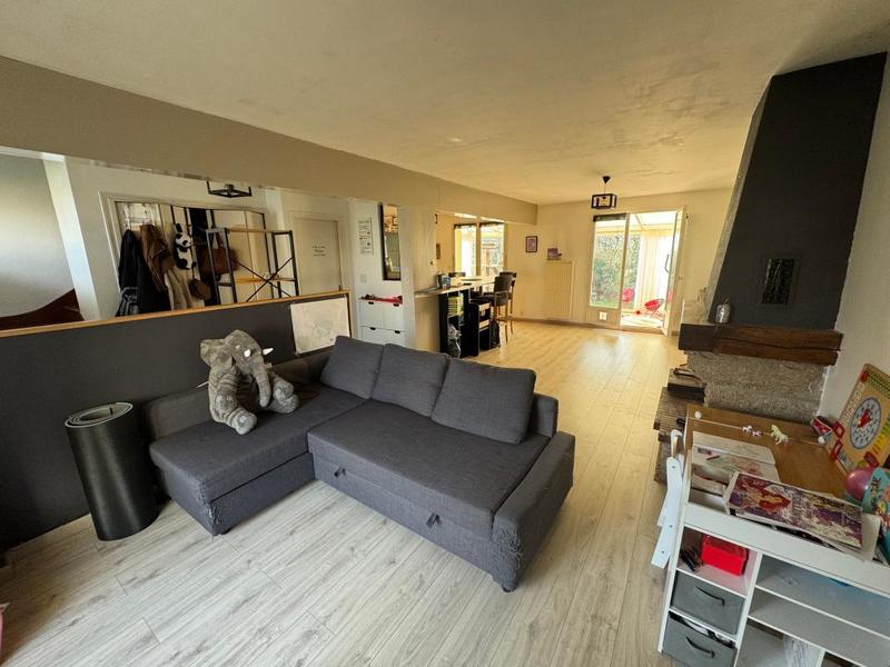 Maison - 101 m² - 5 pièces