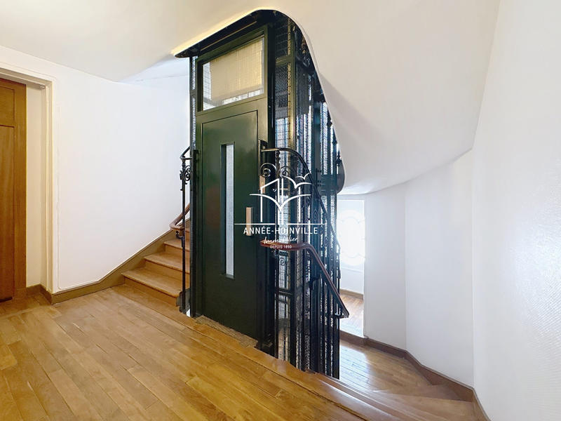 Appartement - 60 m² - 4 pièces