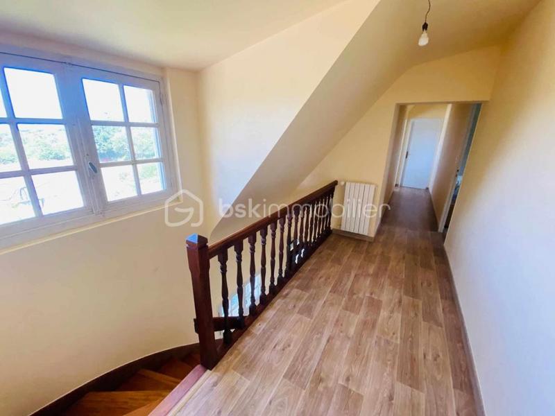 Demeure - 230 m² - 10 pièces