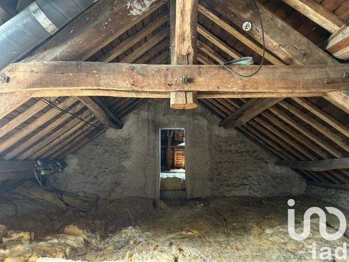 Maison - 245 m² - 9 pièces