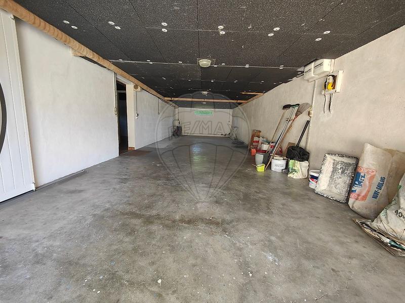 Maison - 180 m² - 7 pièces