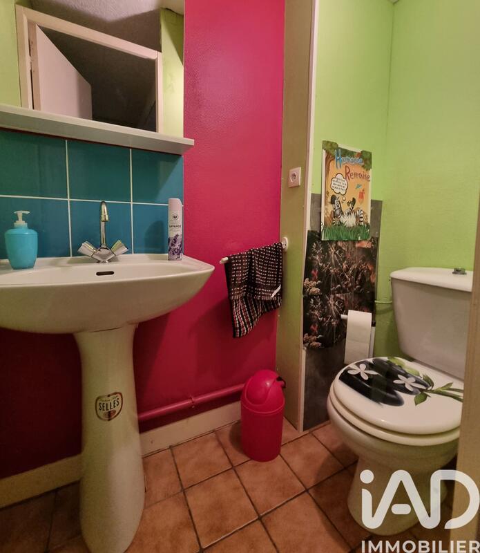 Maison - 97 m² - 6 pièces