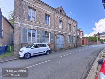 Maison - 190 m² - 13 pièces