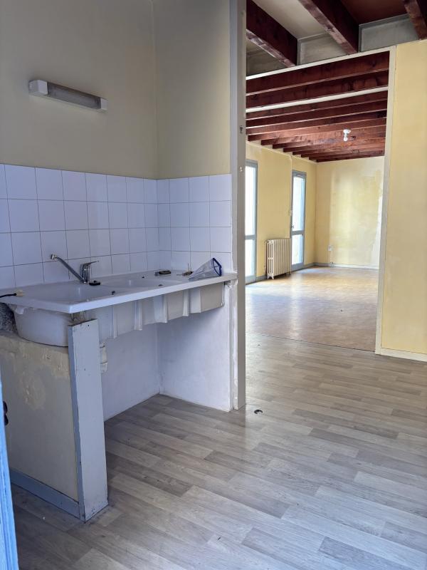 Maison - 95 m² - 5 pièces