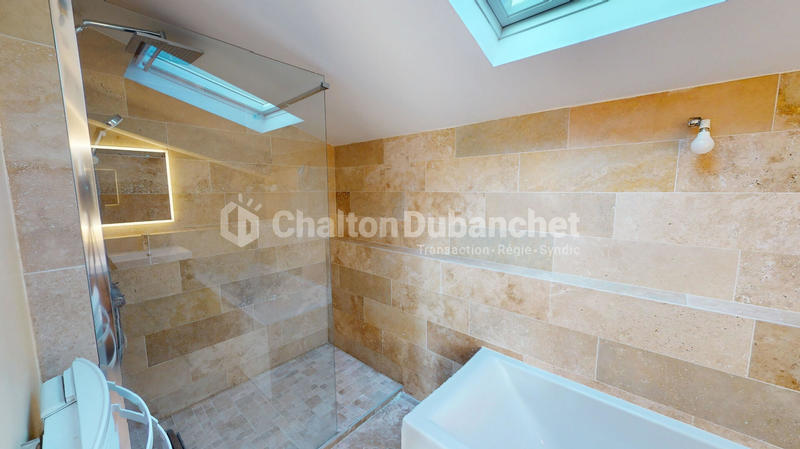 Maison - 116 m² - 6 pièces