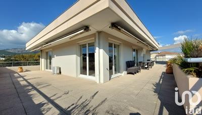 Appartement - 124 m² - 5 pièces