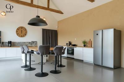 Maison ancienne - 211 m² - 6 pièces