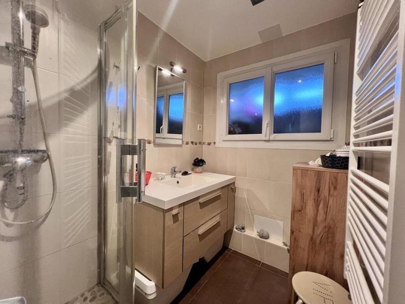 Appartement - 82 m² - 4 pièces