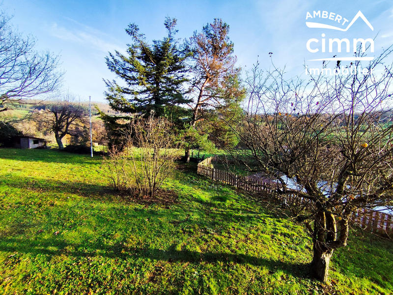 Maison - 265 m² - 21 pièces