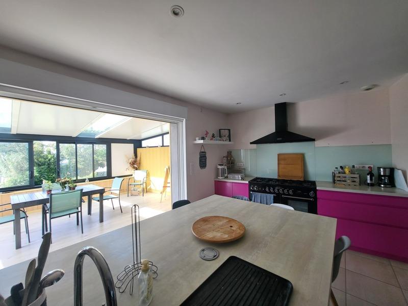 Maison - 134 m² - 8 pièces